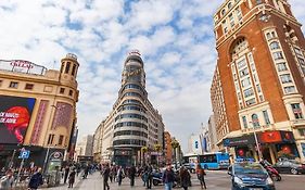 Punta Me Apartments In The Best Location Of Madrid
